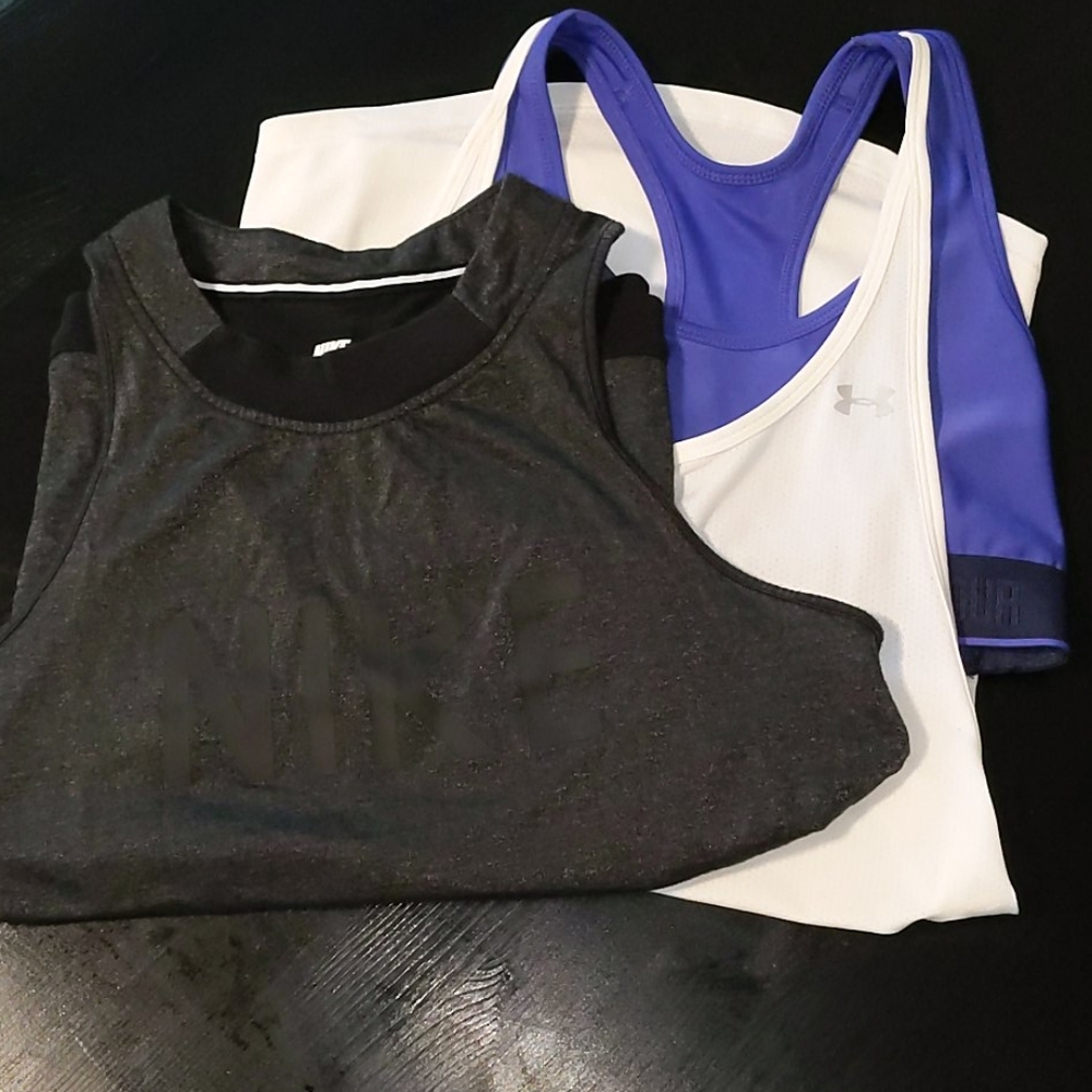 Bundle of 2 workout tanks